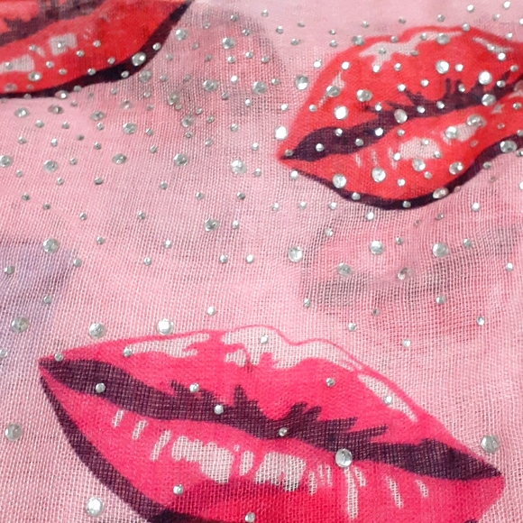 Juicy Couture Pink Lip Scarf with Rhinestones - Picture 4 of 6